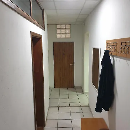 Stanza Privata Farska 42 Centro Проживание в семье *